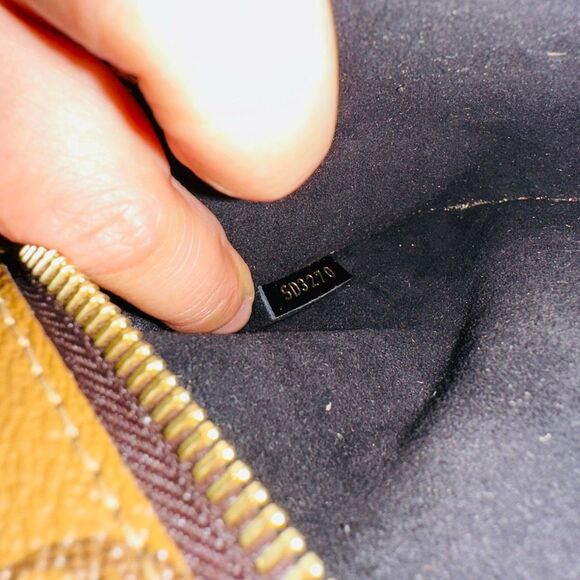 Louis Vuitton Pochette Metis Reverse Monogram - Picture 15 of 16